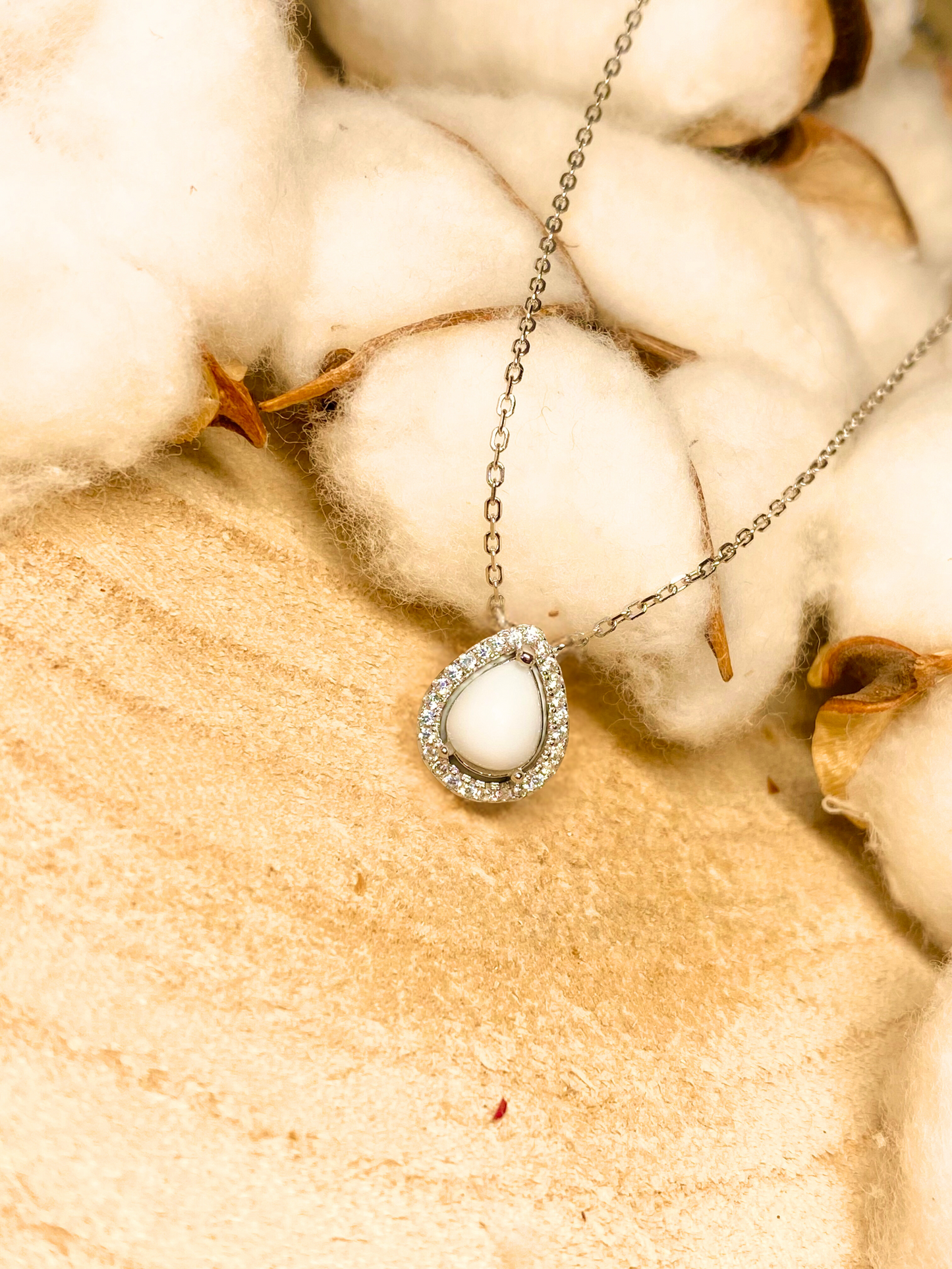 Collier Ella